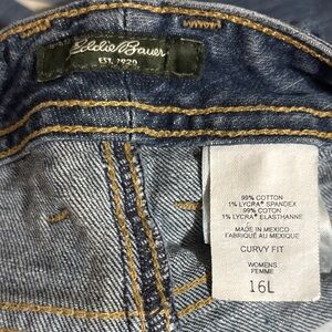 1 Pair -  16T Eddie Bauer Women's Curvy Fit Light Blue Denim Jeans